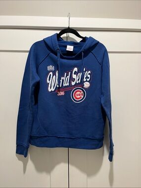 5th & Ocean Blue Pullover Hoodie with Branded Tag- Chicago Cubs
